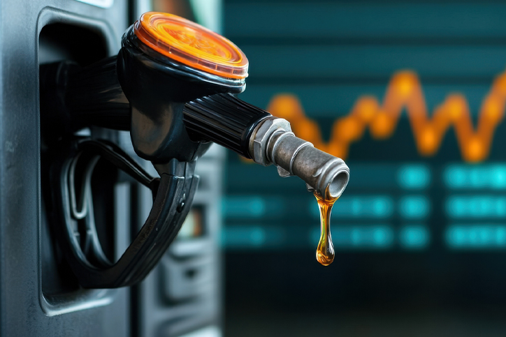 How Fuel Prices and Economic Downturns Impact Business Cash Flow